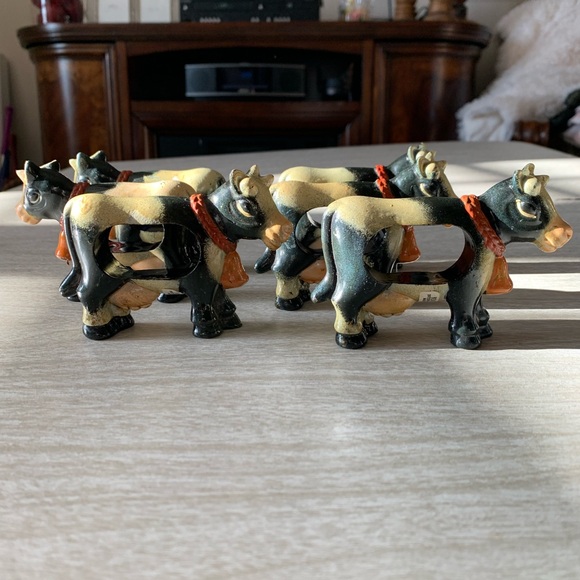 Knobbler International Cows - Picture 4 of 8